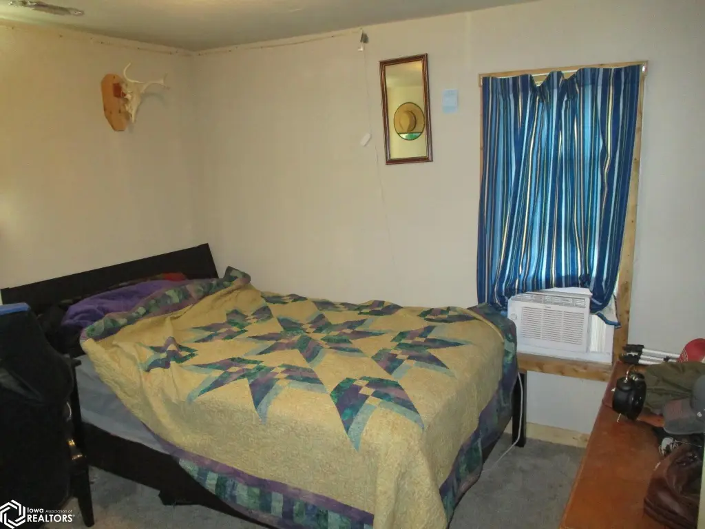 Picture 12
