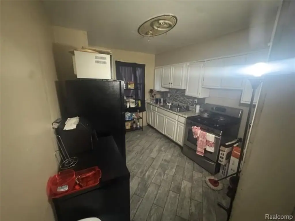 Picture 10