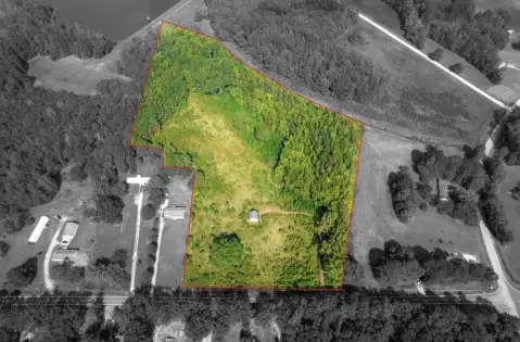 17 Acre Country Property