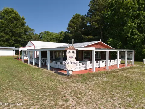 Produce Stand Retail Property