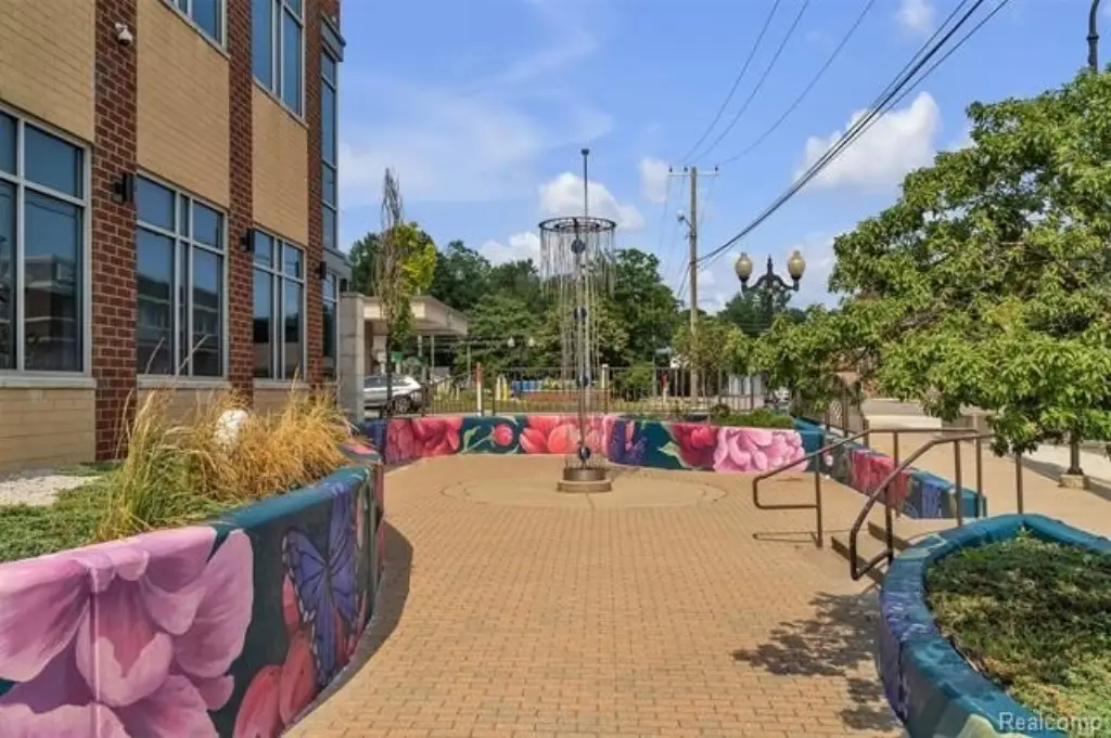 Picture 30