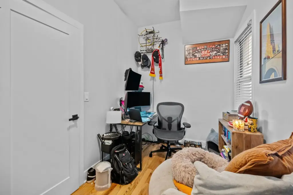 Picture 9