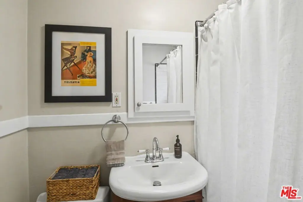 Picture 17