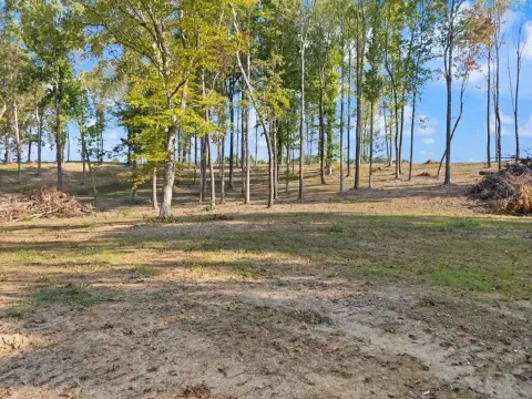 Unrestricted Lot Near Lake Cumberland