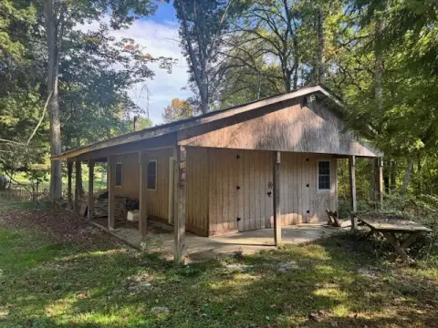 Land Bordering Pymatuning State Park