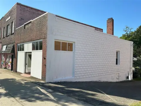 Retail/Office Space in Mayville, NY