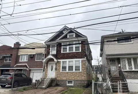 Six-Bedroom Duplex Residence
