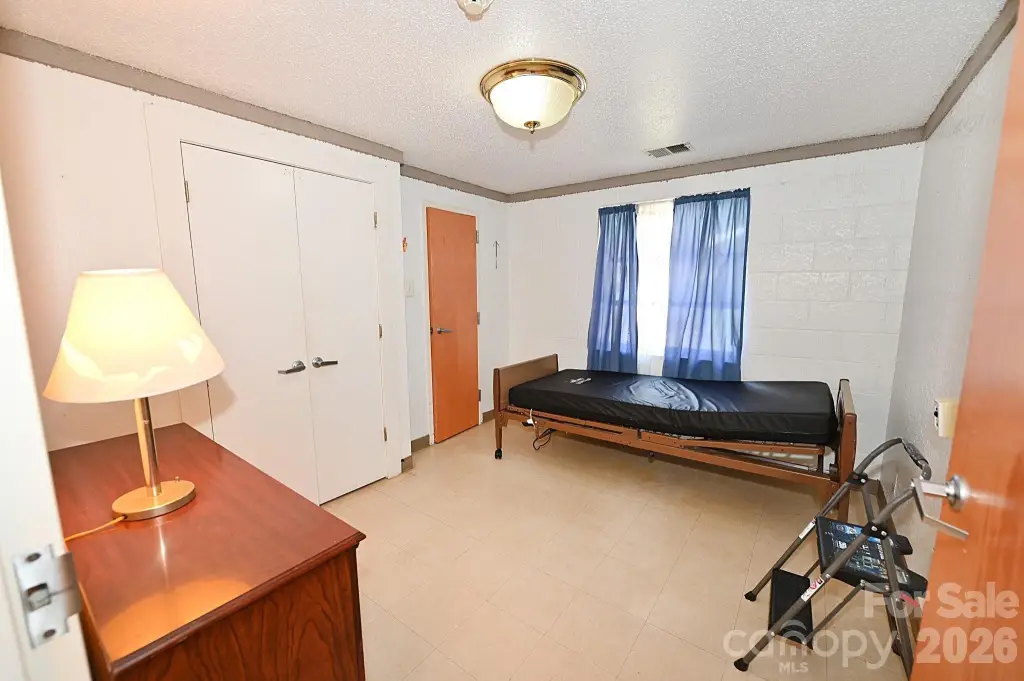 Picture 38