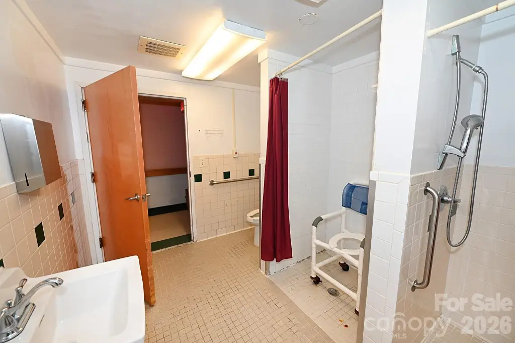 Picture 33