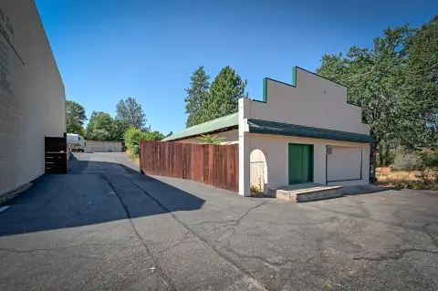 Shasta Lake Commercial Land, Warehouse