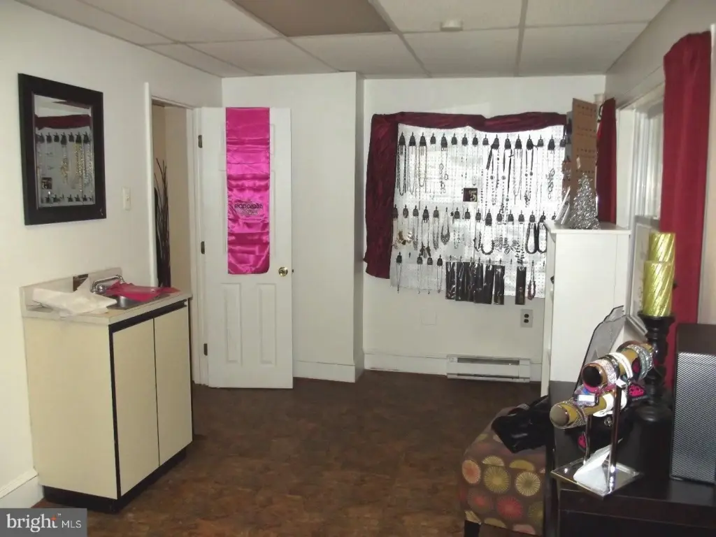 Picture 9