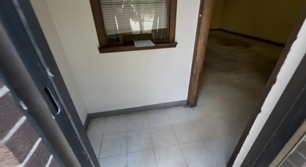 Picture 9