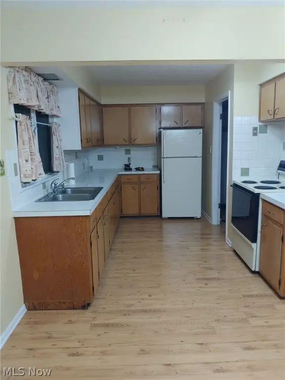 Picture 4