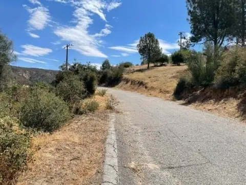 Lake Hughes Residential Lot