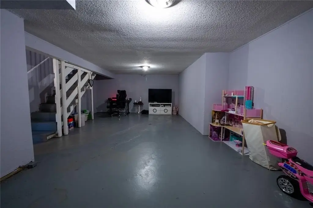 Picture 12
