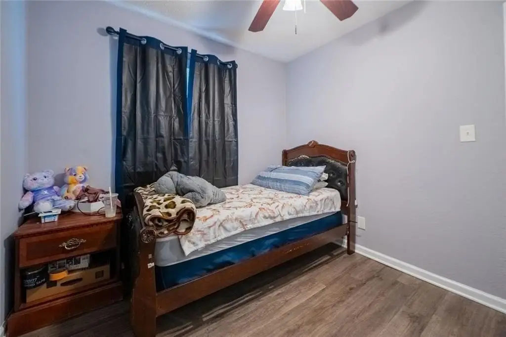 Picture 9