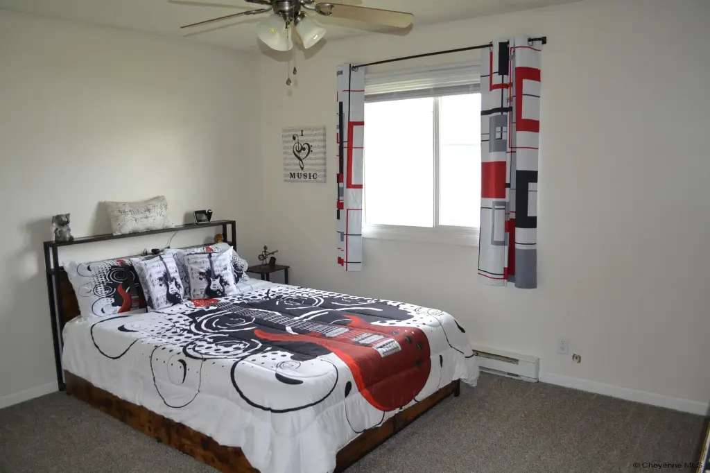 Picture 9