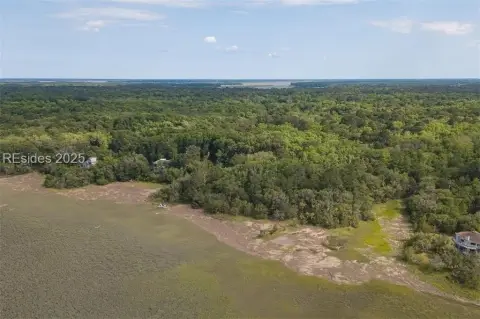 Beaufort Land Overlooking Ace Basin