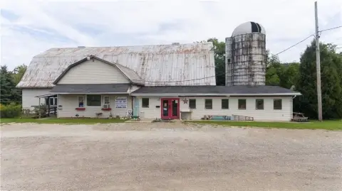 Specialty Property on Acreage