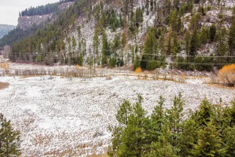 Land with Mountain Views