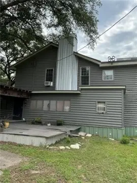 Spacious Log Home on 60+ Acres