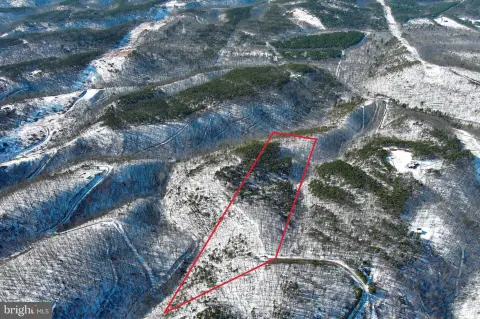 Mountain Land with Expansive Views