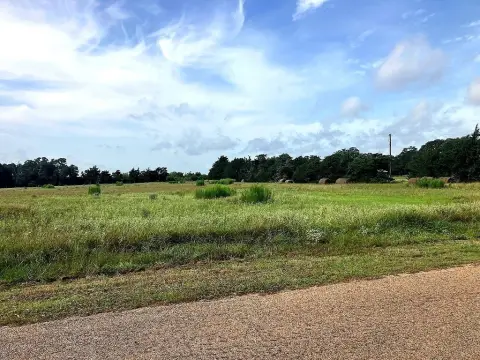 Weimar, TX Acreage Homesite