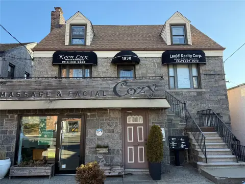 Professional Office Suite For Rent