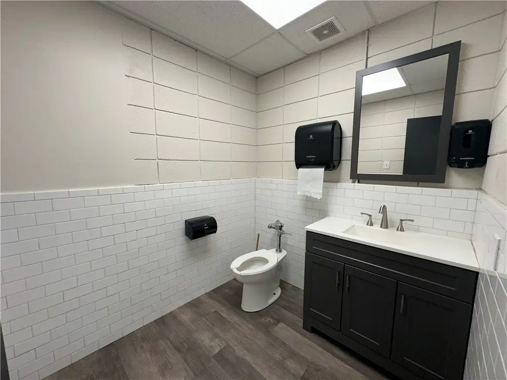 Picture 10
