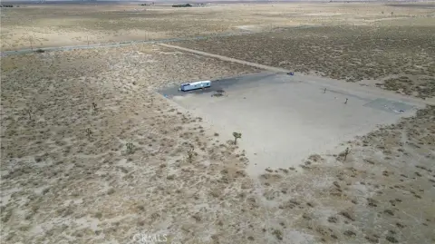 Spacious Land Lot in Lancaster