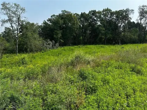 Residential Land in North Oaks