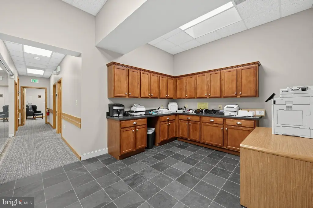 Picture 19