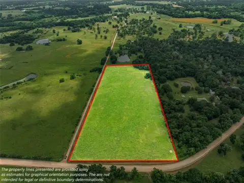 Picturesque Acreage in Nelsonville, Texas