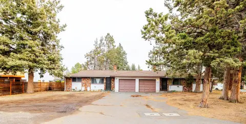 Bend Duplex on Corner Lot