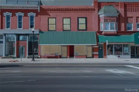 Revitalized Commercial Gem in Corunna