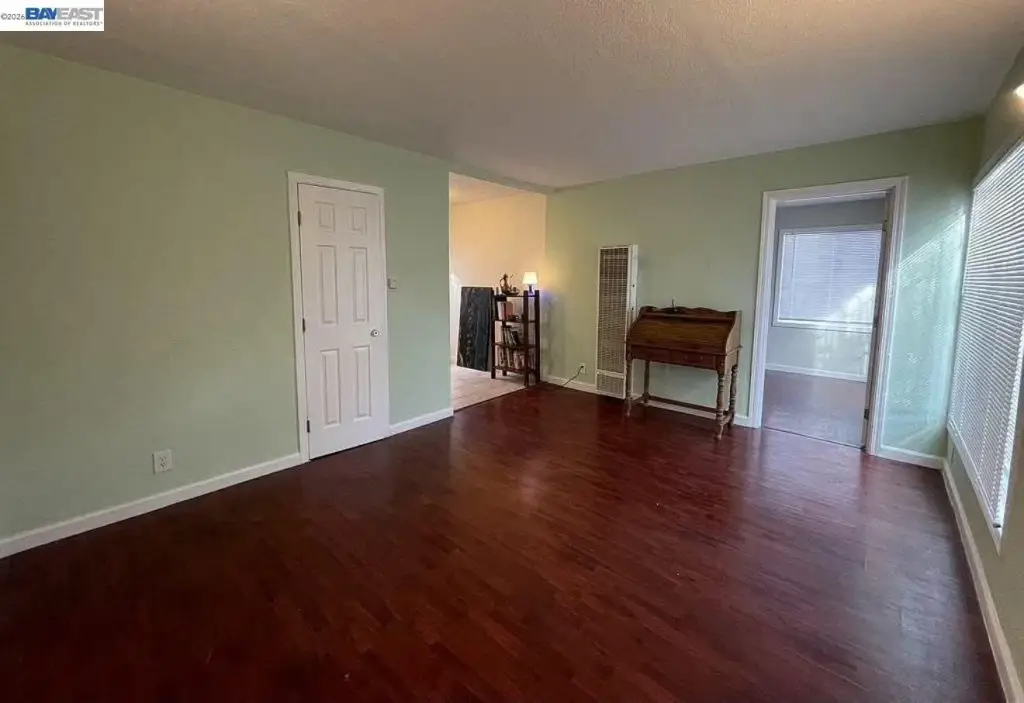 Picture 17
