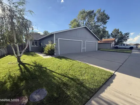Two-Unit Duplex With Two-Car Garages