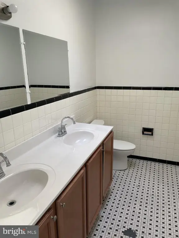Picture 36