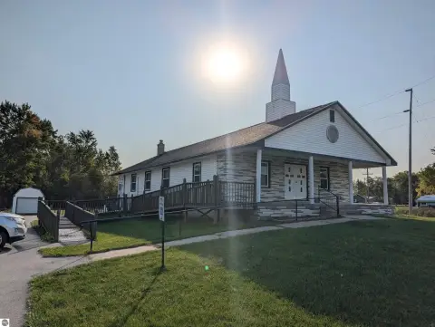 Twining Church on 8 Acres