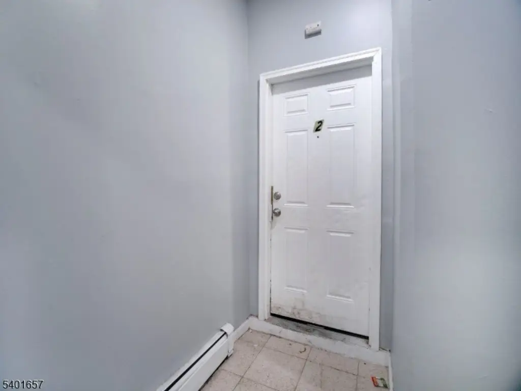 Picture 3