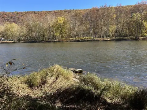 Riverfront Land in Allegheny Forest