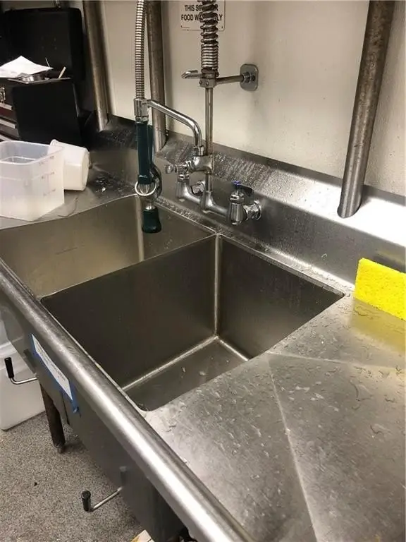 Picture 4