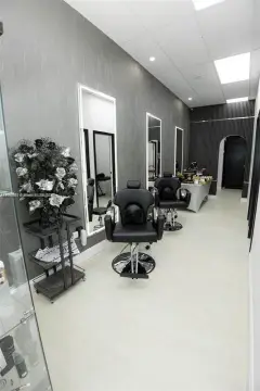 Turnkey Beauty Salon Business Opportunity