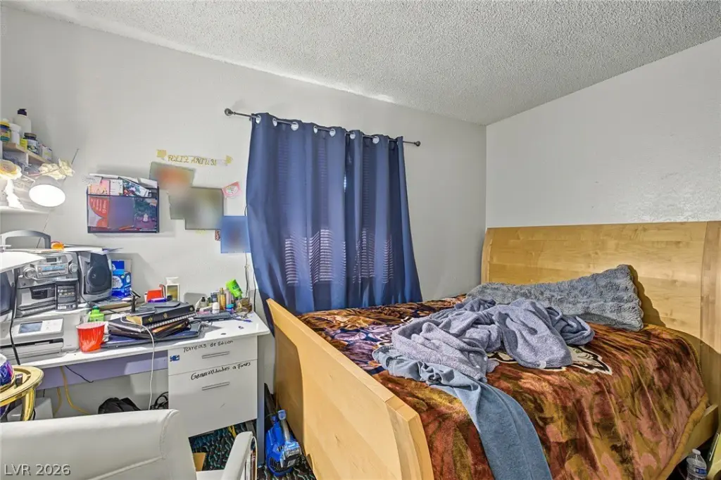 Picture 30