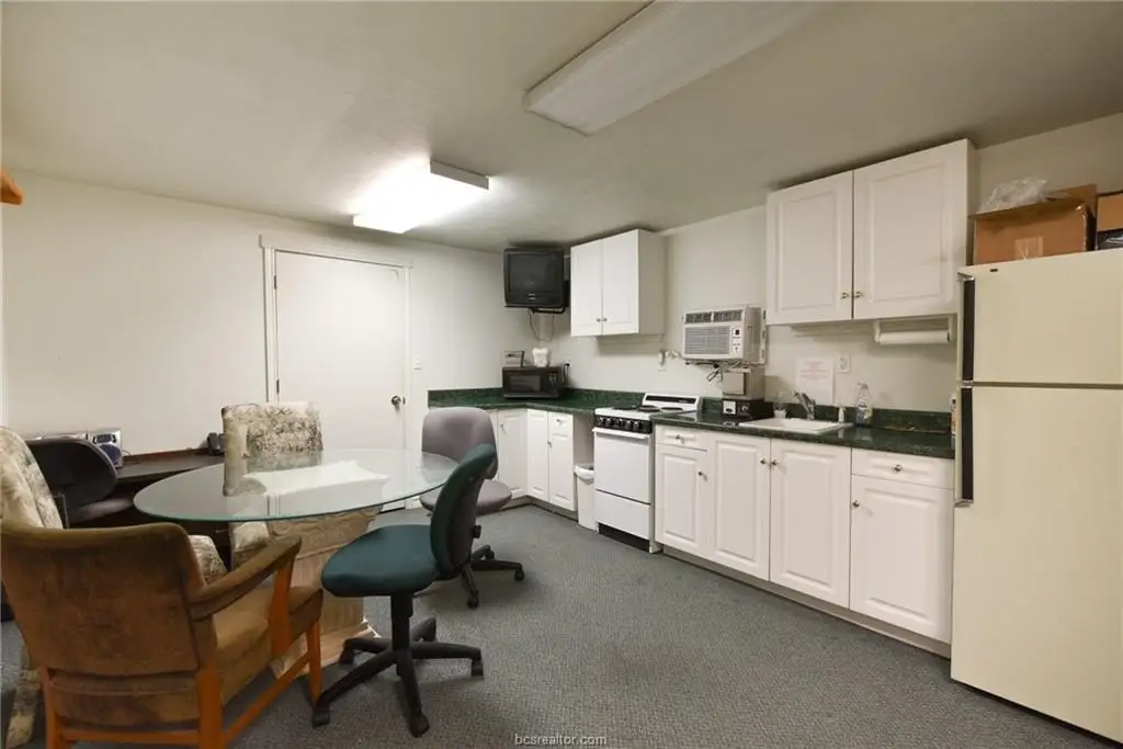 Picture 16
