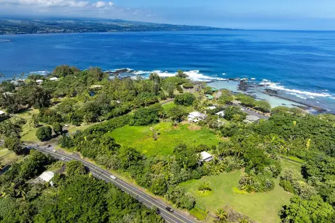 Resort Zoned Land Near Ocean
