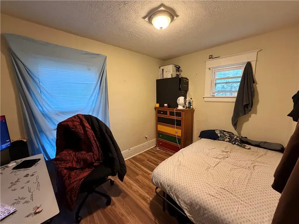 Picture 24