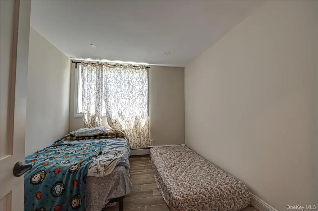 Picture 11