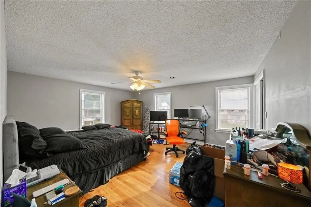 Picture 18