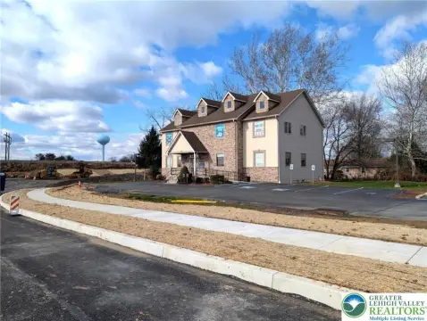 Tilghman Street Office Sublease